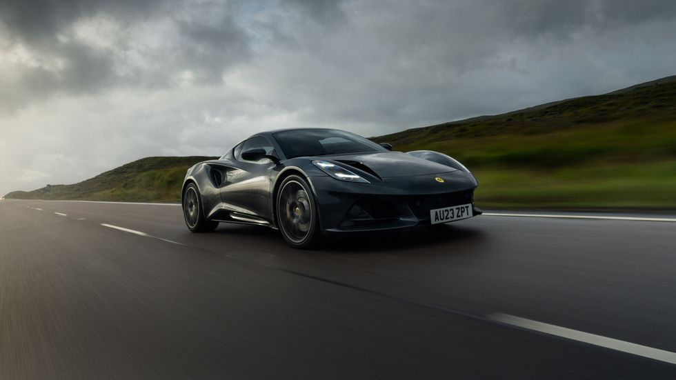 The Lotus Emirau200b