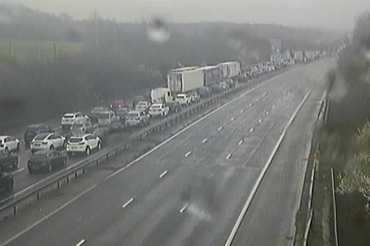 M20 closed between junction 7 and 8 over 'concerns' for man 'covered in blood'