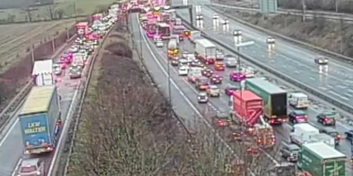 NextImg:Air ambulance rushes multiple people to hospital after 'serious' M6 collision - motorway shut