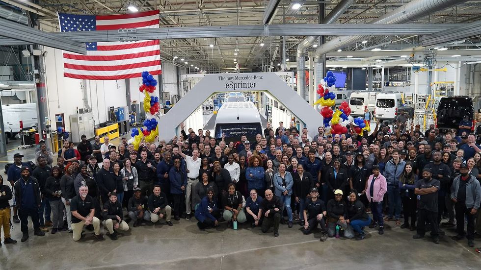 The Mercedes-Benz factory in Charleston, South Carolina, produces the Sprinter and eSprinter van models \u200b