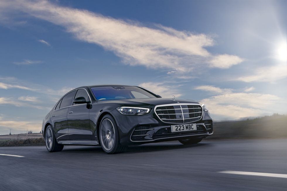 The Mercedes-Benz S580 e L Saloon