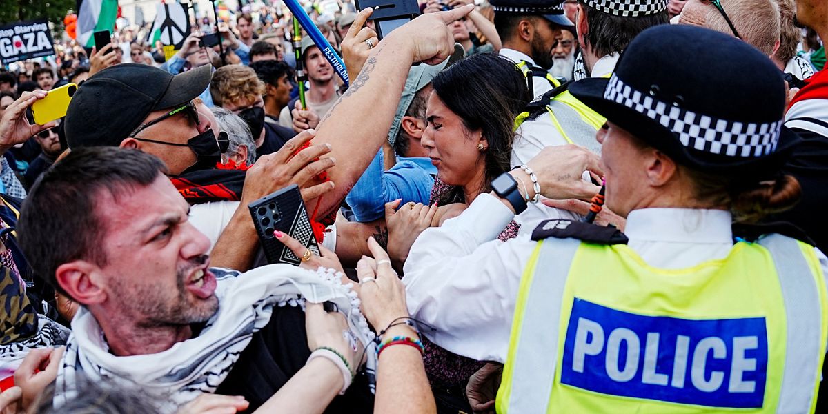 NextImg:Met Police arrest 890 Palestine Action protesters as demonstration 'turned violent' with officers 'assaulted'