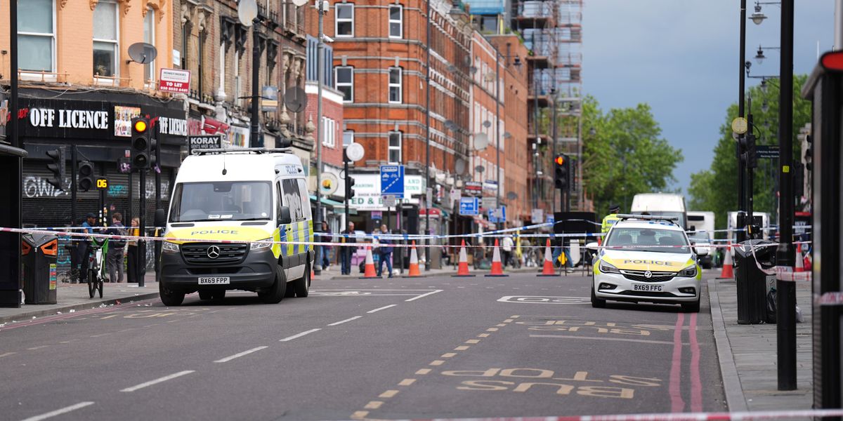 NextImg:Met Police issue investigation update into Hackney drive-by shooting that left girl, 9, in critical condition