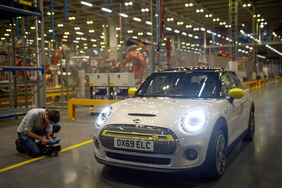 The Mini Electric being unveiled at the Oxford factory