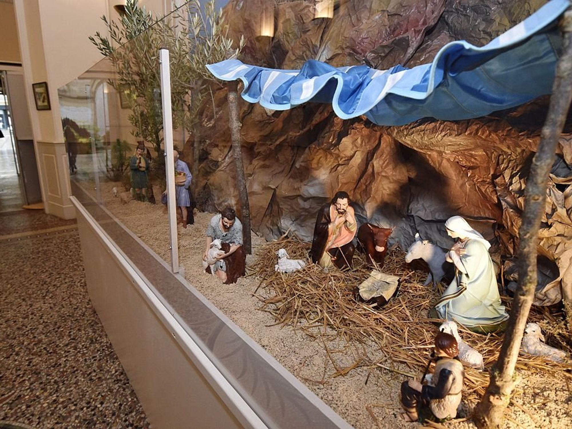 The nativity scene displayed at the Béziers city hall in 2014