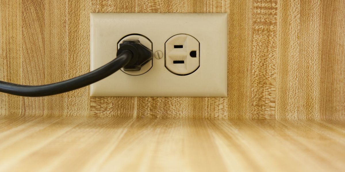 NextImg:Neighbour from hell 'stole' homeowner's electricity and caused water to be cut off