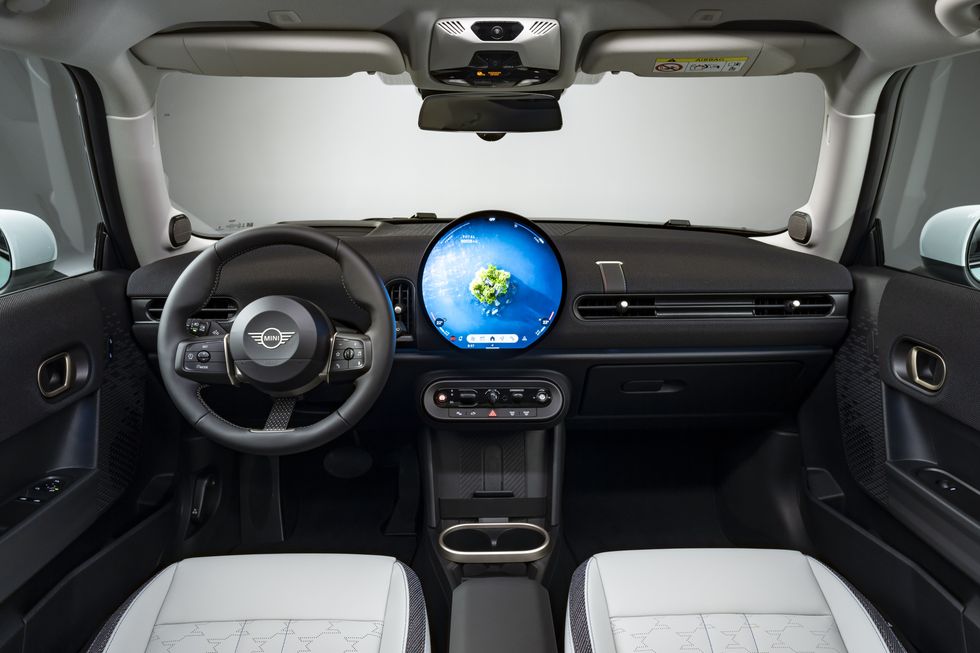 The new Mini Cooper interior