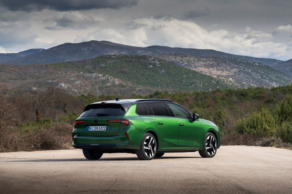 The new Vauxhall Astra Electric