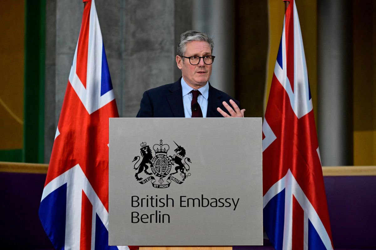 Starmer claims Hamas leader's death 'provides opportunity' - 'No one should mourn Sinwar!'