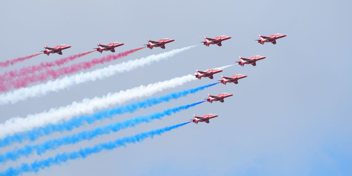 NextImg:Red Arrows in 'serious danger of going extinct' as NO replacements lined up