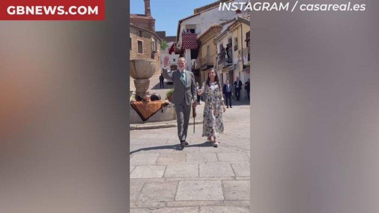 King Felipe narrowly swerves terrifying sailing accident as onlookers gasp