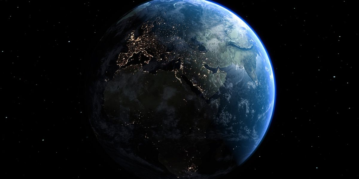 NextImg:What is the Autumn Equinox? The incredible scientific phenomenon that brings darker days