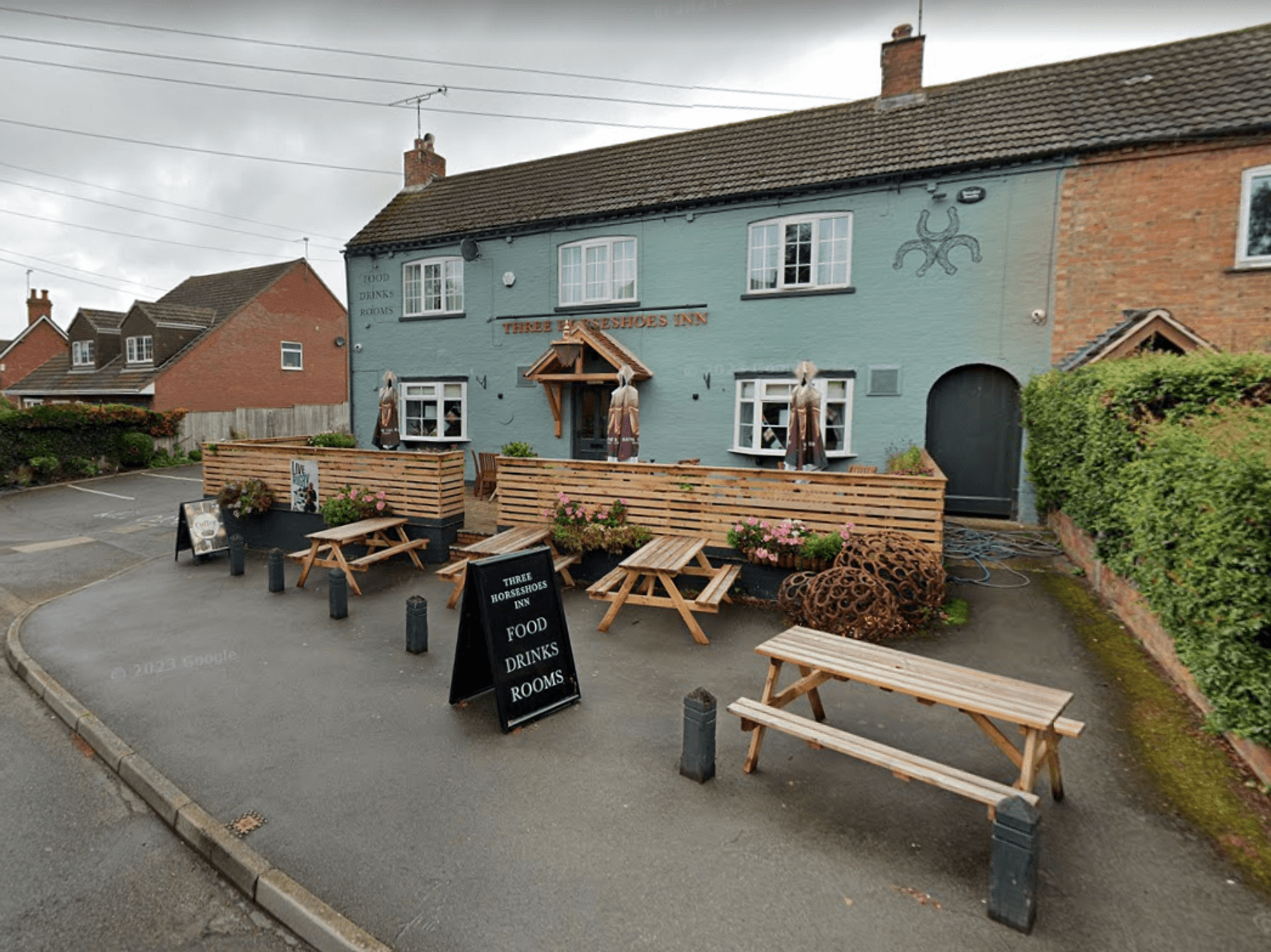 The Three Horseshoes Inn
