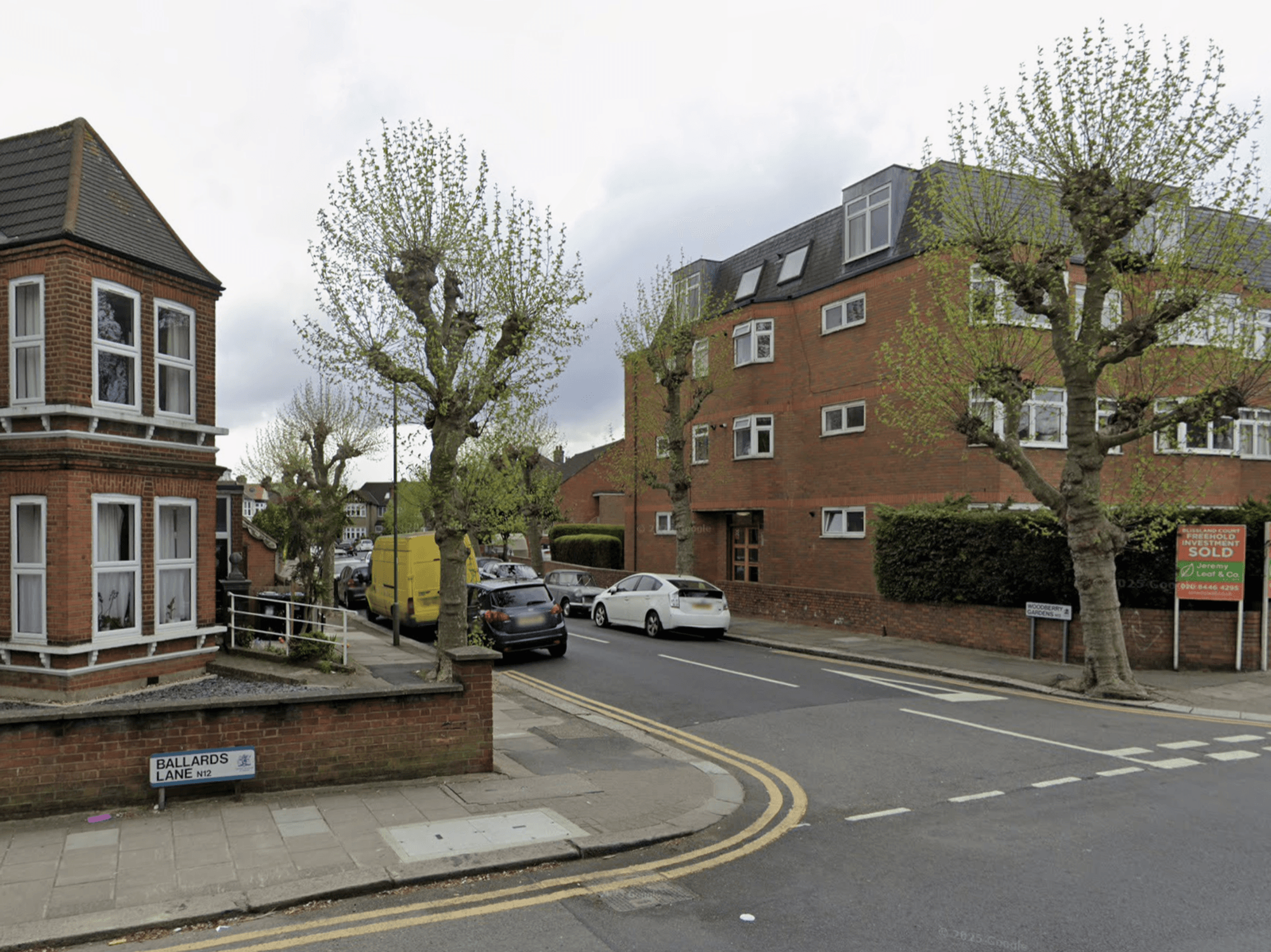 ​The vehicle crashed near Ballards Lane, across from the junction with Woodberry Gardens