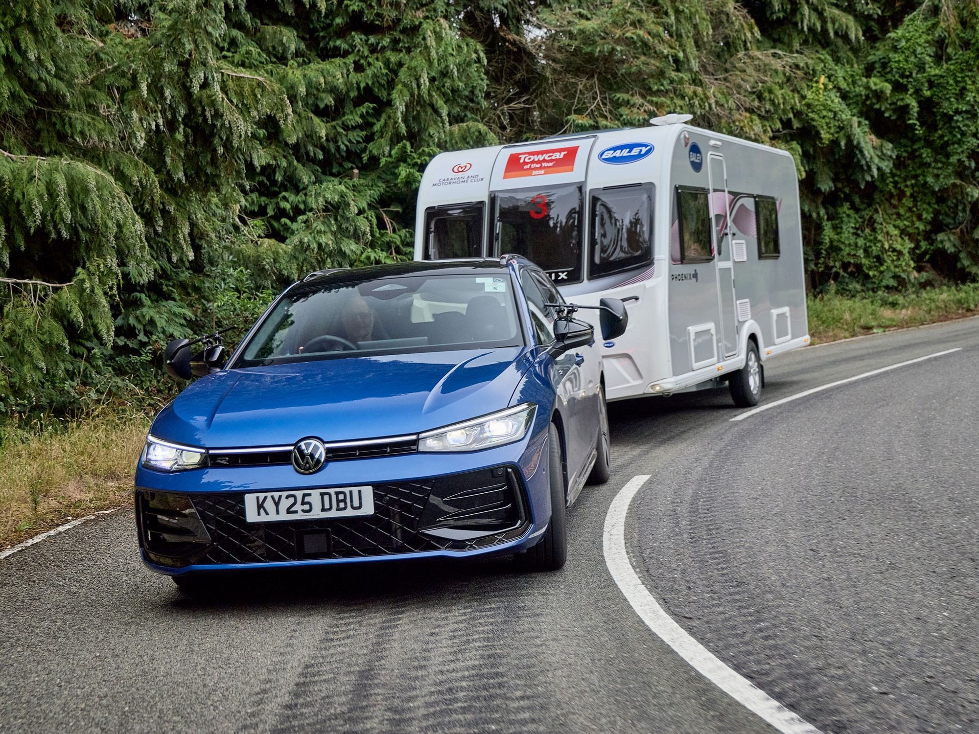 The Volkswagen Passat R-Line 2.0 TSI 204PS DSG was crowned Towcar of the Year 2026