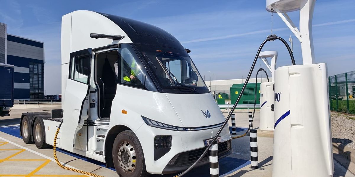 Electric vehicle milestone reached as new tests show ‘fastest charging we’ve seen in the UK’ Electric vehicle milestone reached as new tests show ‘fastest charging we’ve seen in the UK’