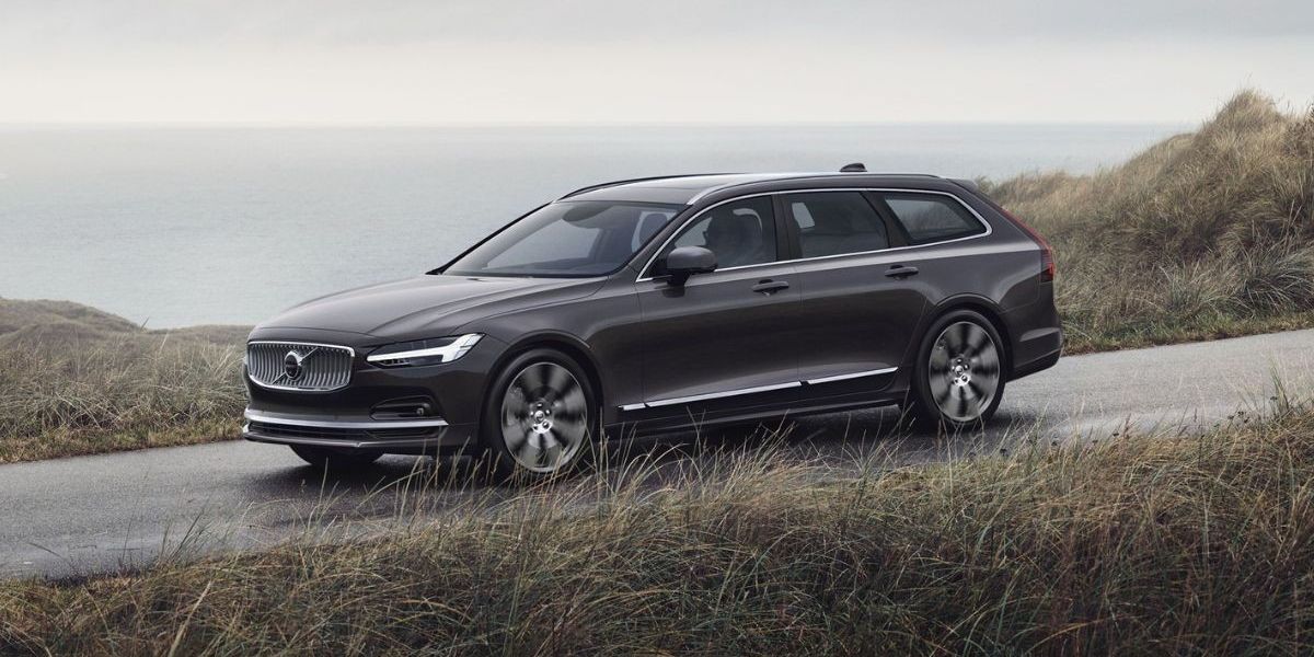 NextImg:Major car brand could axe iconic estate family cars after more than 70 years despite U-turn last year