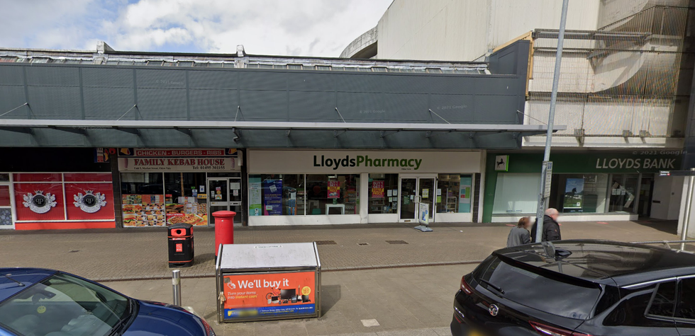 There are over a dozen kebab shops in the area\u200b