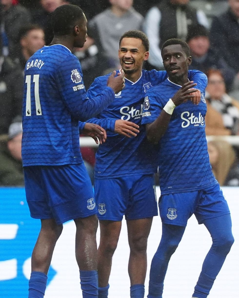Thierno Barry emerged from the bench to deliver a decisive late blow as Everton shocked Newcastle United at St James\u2019 Park, strengthening their bid for European qualification