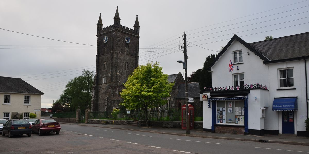 NextImg:Church bells complainer received violent threats after villagers mistook him for 'London incomer unfamiliar with countryside'