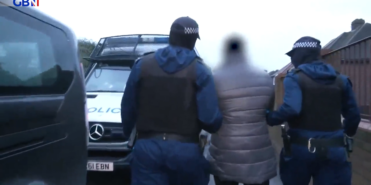 NextImg:WATCH: Moment thousands of pounds worth of narcotics seized in dawn raid in London