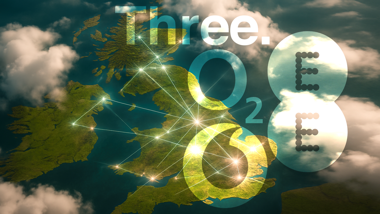three o2 ee and vodafone mobile network logo overlaid on a map of the UK showing signal strength