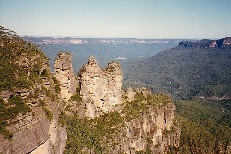 Three Sisters rock formation in the Blue Mountains near Sydney, Australia