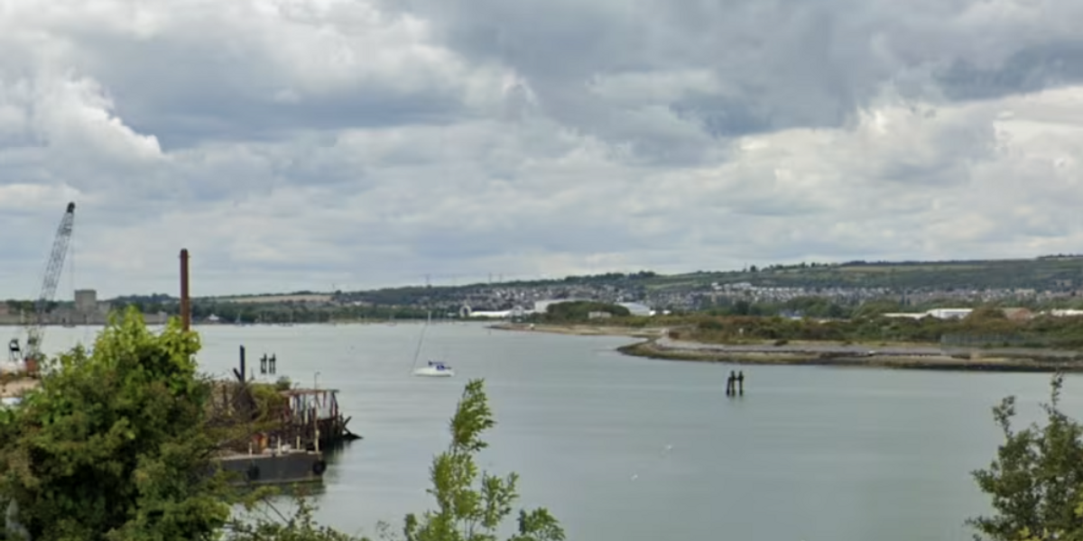 NextImg:Man dead and another missing after inflatable boat collision