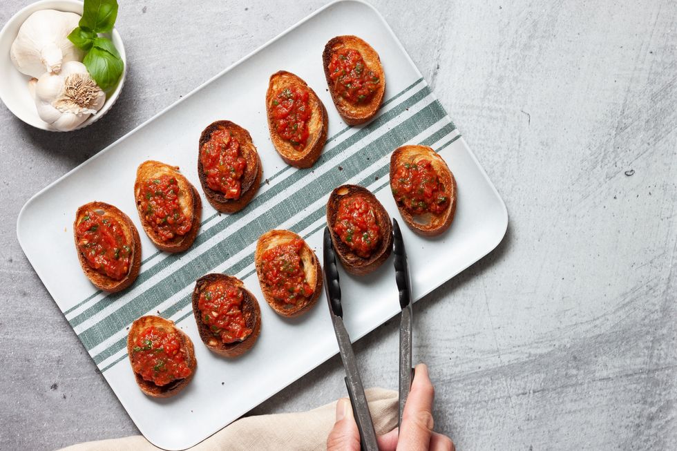 Toasts with tomatoes