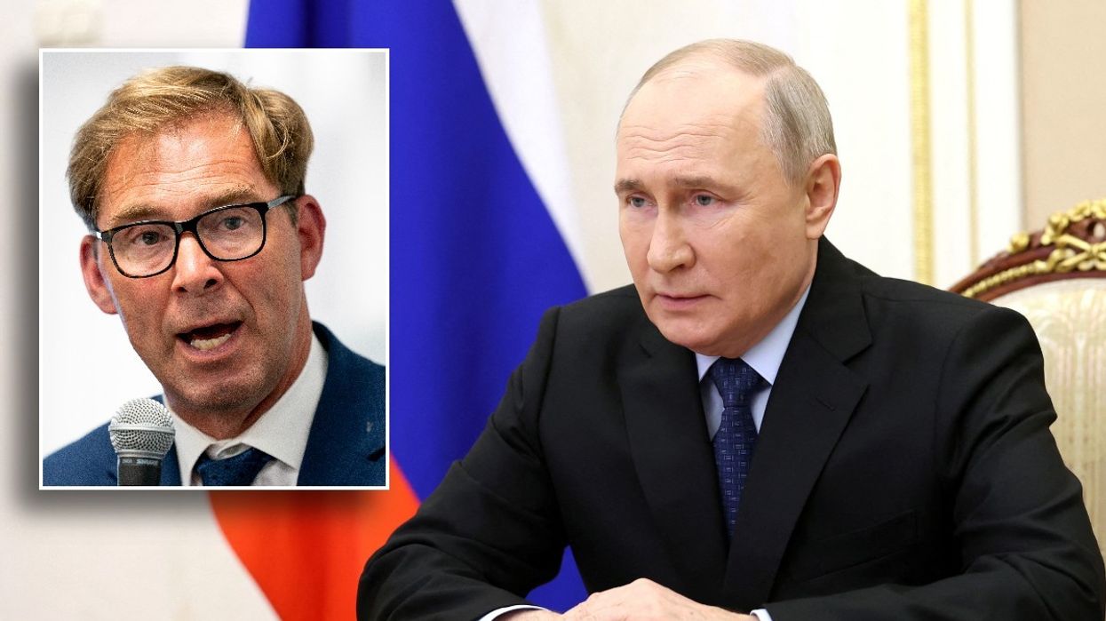 Tobias Ellwood and Vladimir Putin