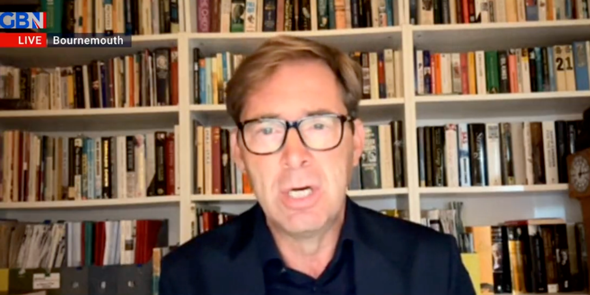 Tobias Ellwood blasts Nadine Dorries' resignation delay as 'messy and