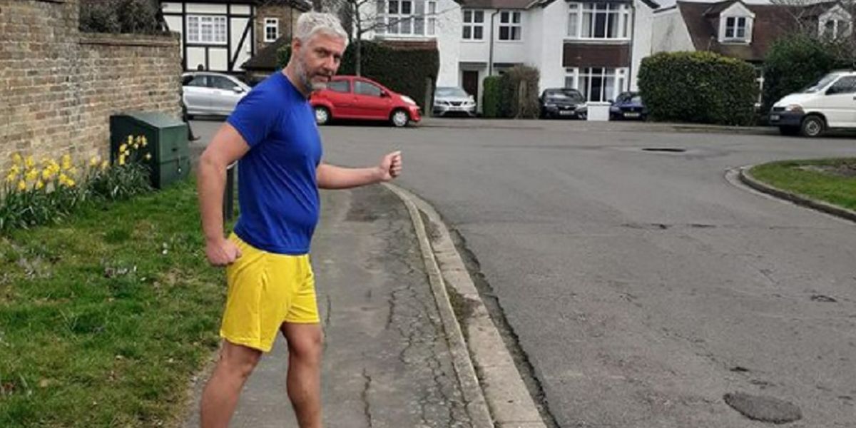 NextImg:Hero policeman to cycle 1,300 miles to Ukraine to provide aid for affected civilians