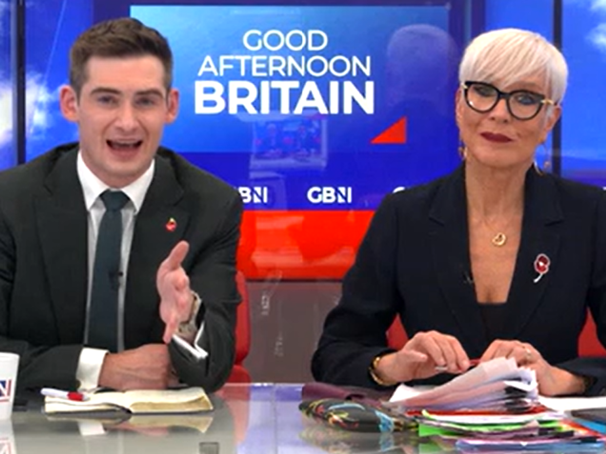 Tom Harwood and Dawn Neesom talking to political commentator Paul Connew