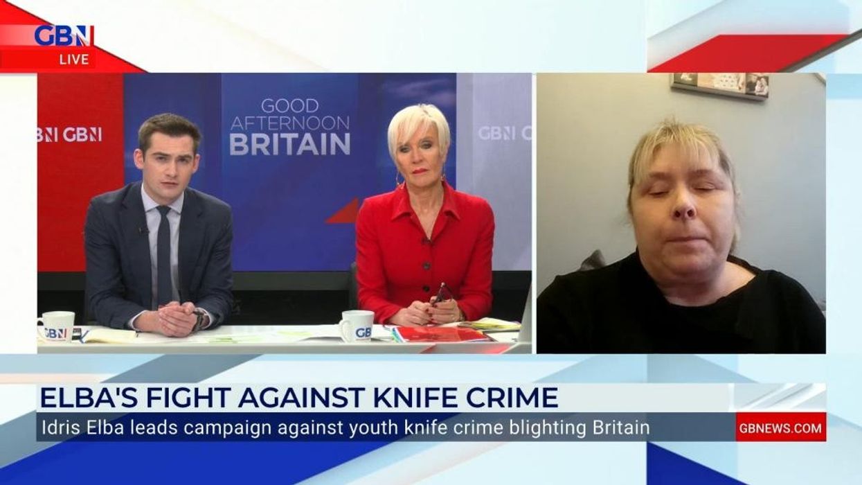 Tom Harwood, Dawn Neeson, Julie Taylor