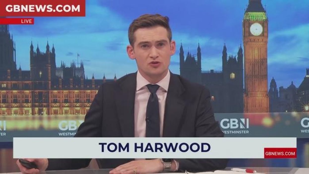 Keir Starmer stands like a modern day King Cnut as he takes an unwanted record, says Tom Harwood
