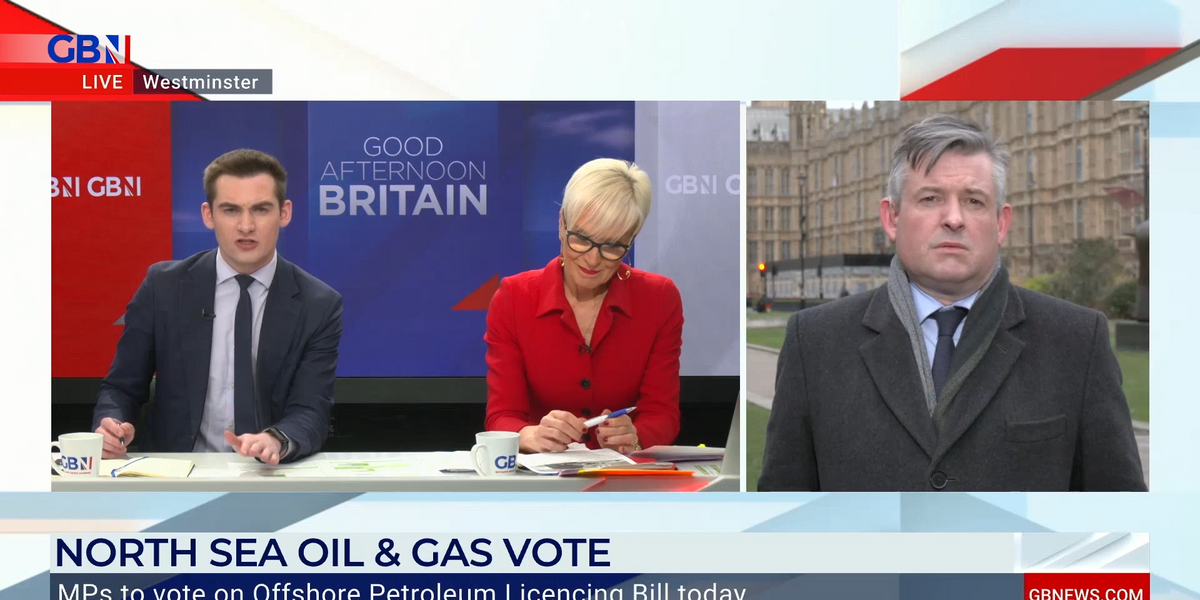 NextImg:Tom Harwood pulls apart Jonathan Ashworth over North Sea Oil and Gas vote
