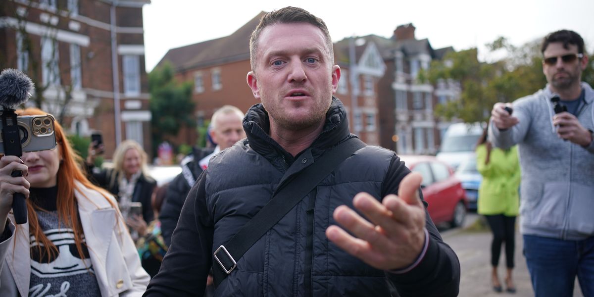 NextImg:Tommy Robinson loses High Court bid over prison segregation