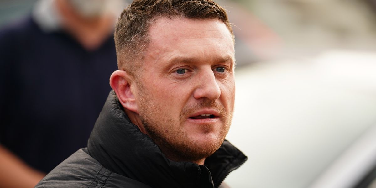 NextImg:Tommy Robinson arrested over alleged assault at London train station