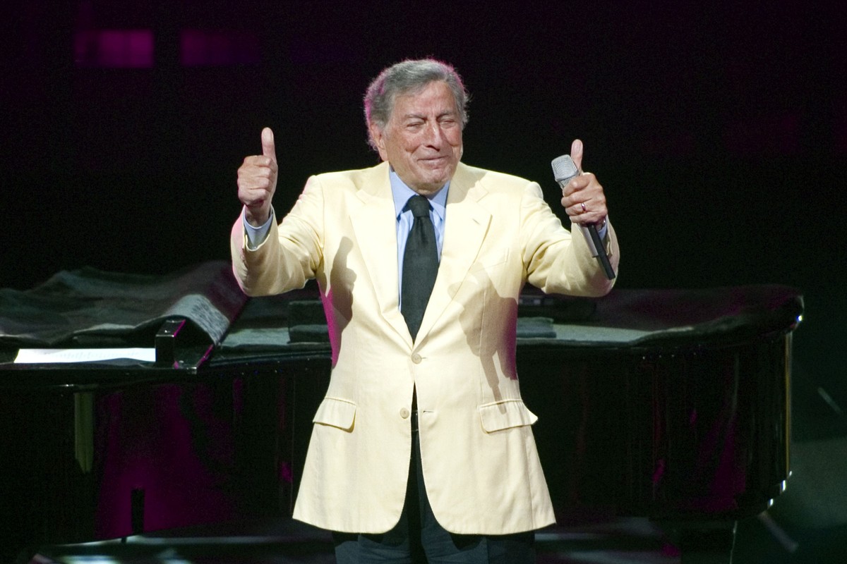 Tony Bennett dies aged 96 as tributes flood in for legendary singer