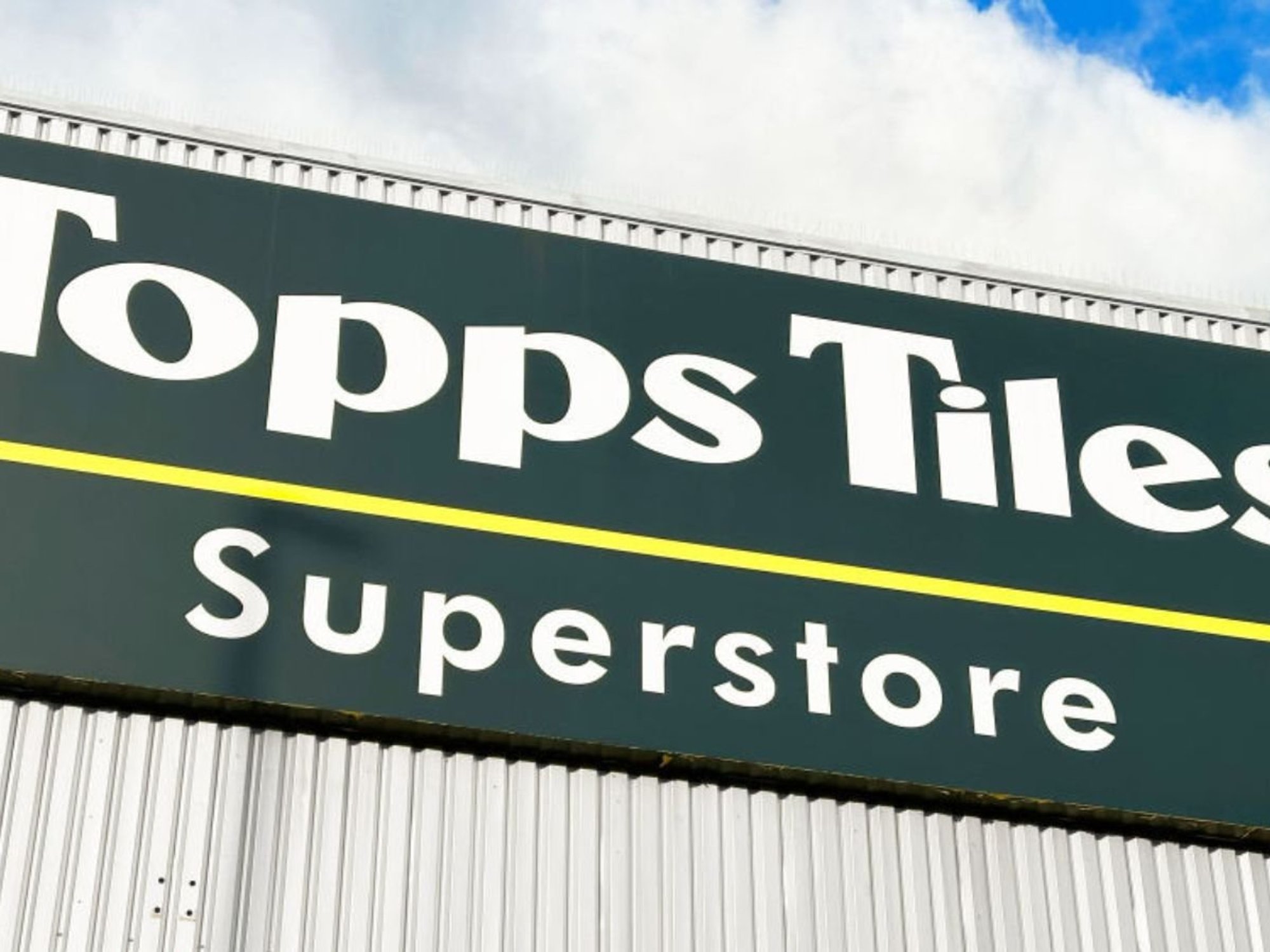 Topps Tiles store