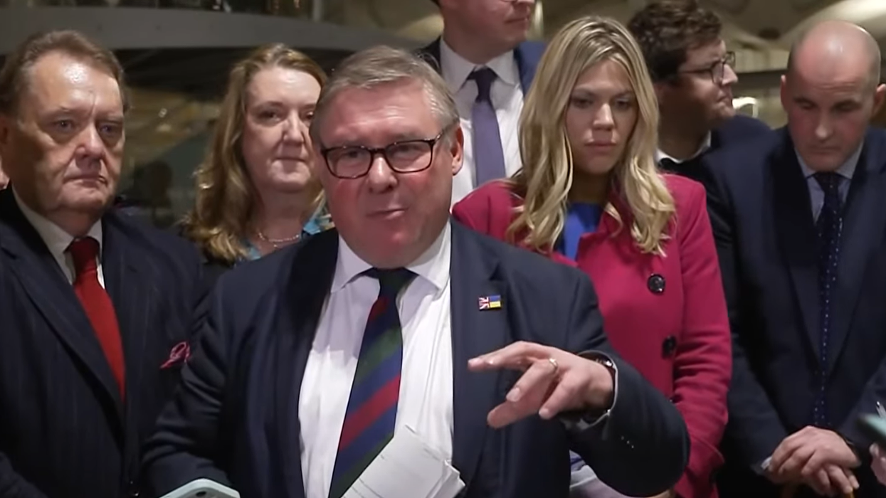 Tory rebels deal Rishi Sunak major blow by vowing 'not to support' Rwanda Bill