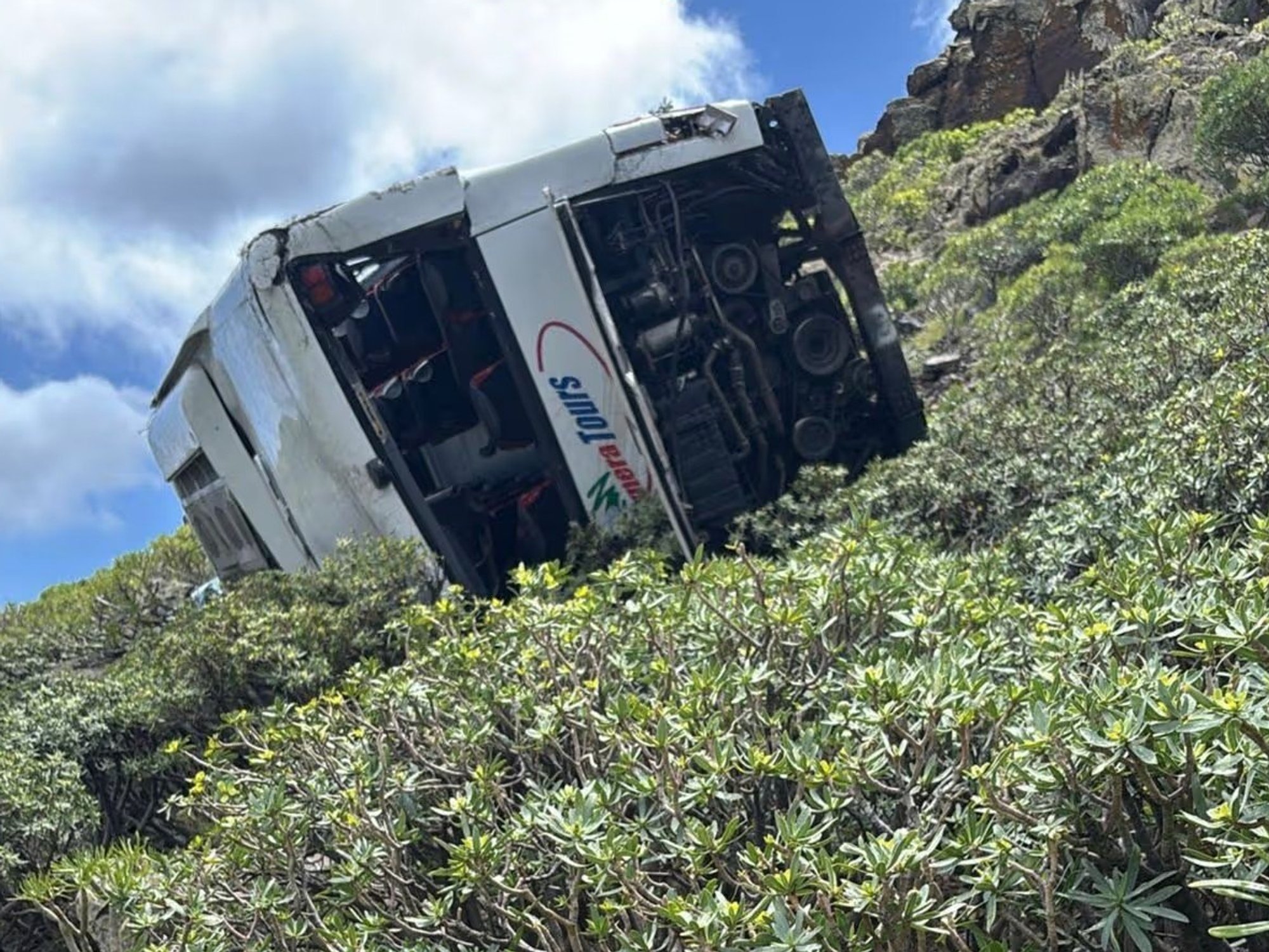 Tourist bus crashes in Canary Islands