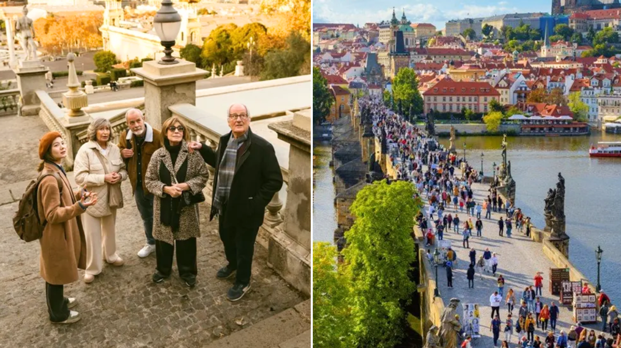 Tourists in Barcelona / Bridge in Prague