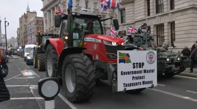 Tractor protest outside Parliament