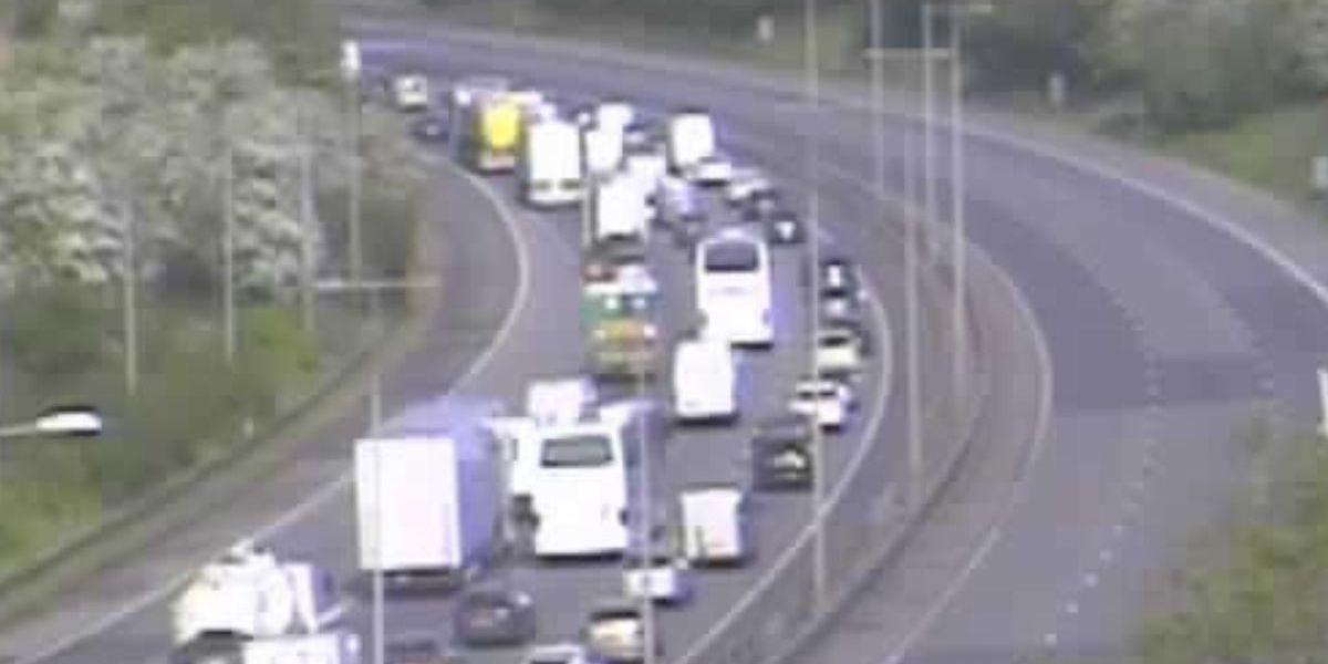 NextImg:M40 traffic: Drivers warned as 'substantial fuel spillage' and an 'overturned vehicle' cause long delays