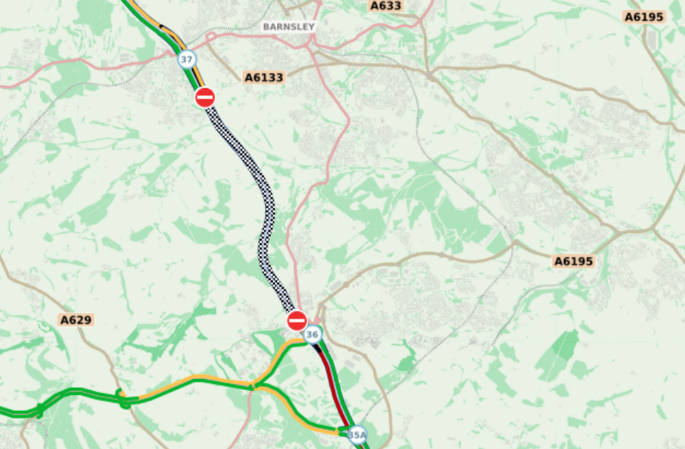Traffic chaos on the M1