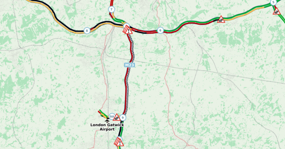 Traffic chaos on the M23