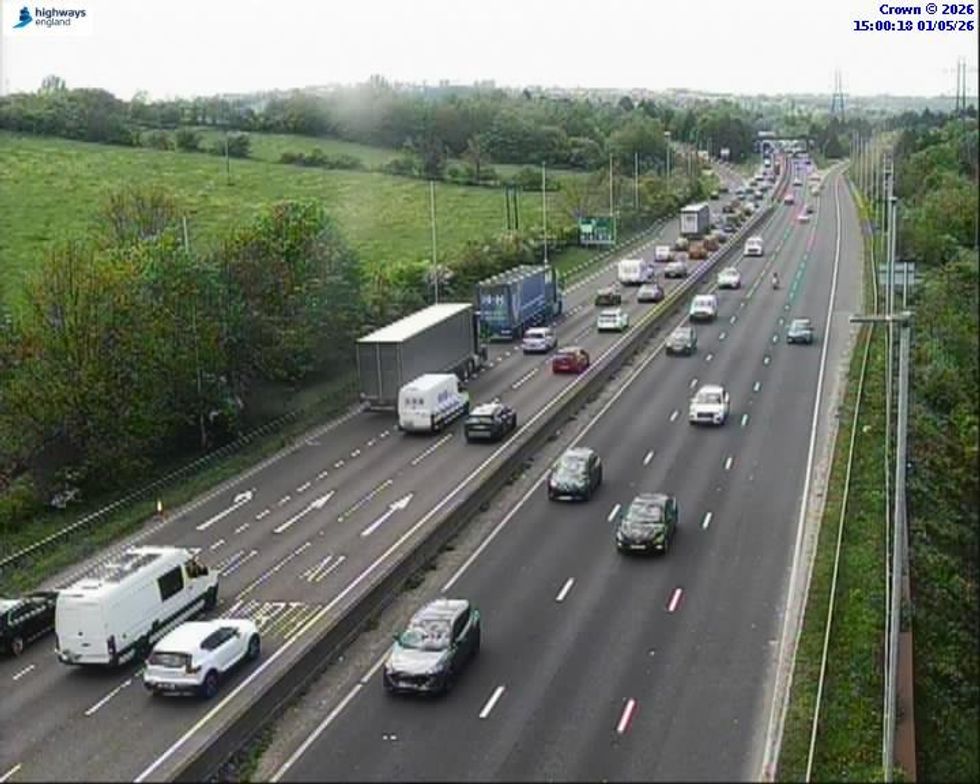 Traffic on the A1 is growing following a serious collision involving a lorry\u200b