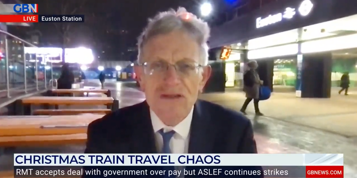 NextImg:WATCH: Simon Calder reveals the WORST day in December to travel ‘will be a nightmare’