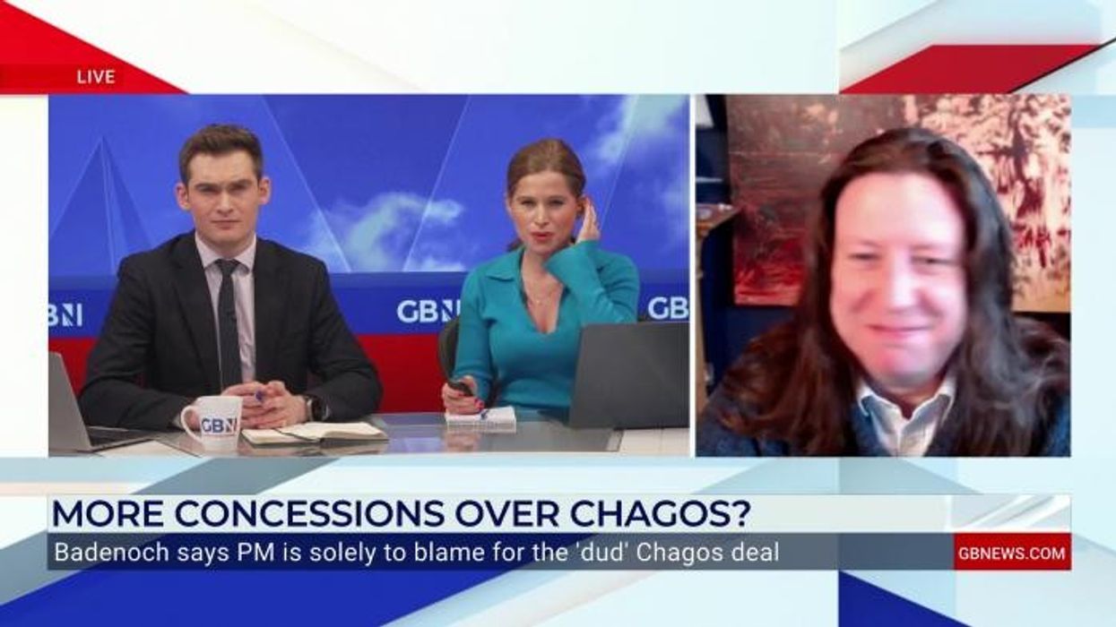 ‘Treated like cattle!’ Chagos surrender branded ‘evil’ as Keir Starmer suffers another blow